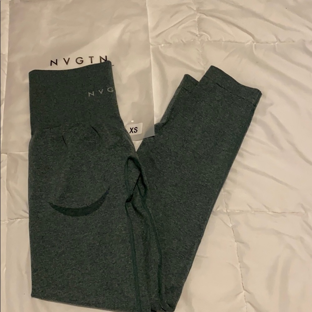 Brand new forest green nvgtn leggings
